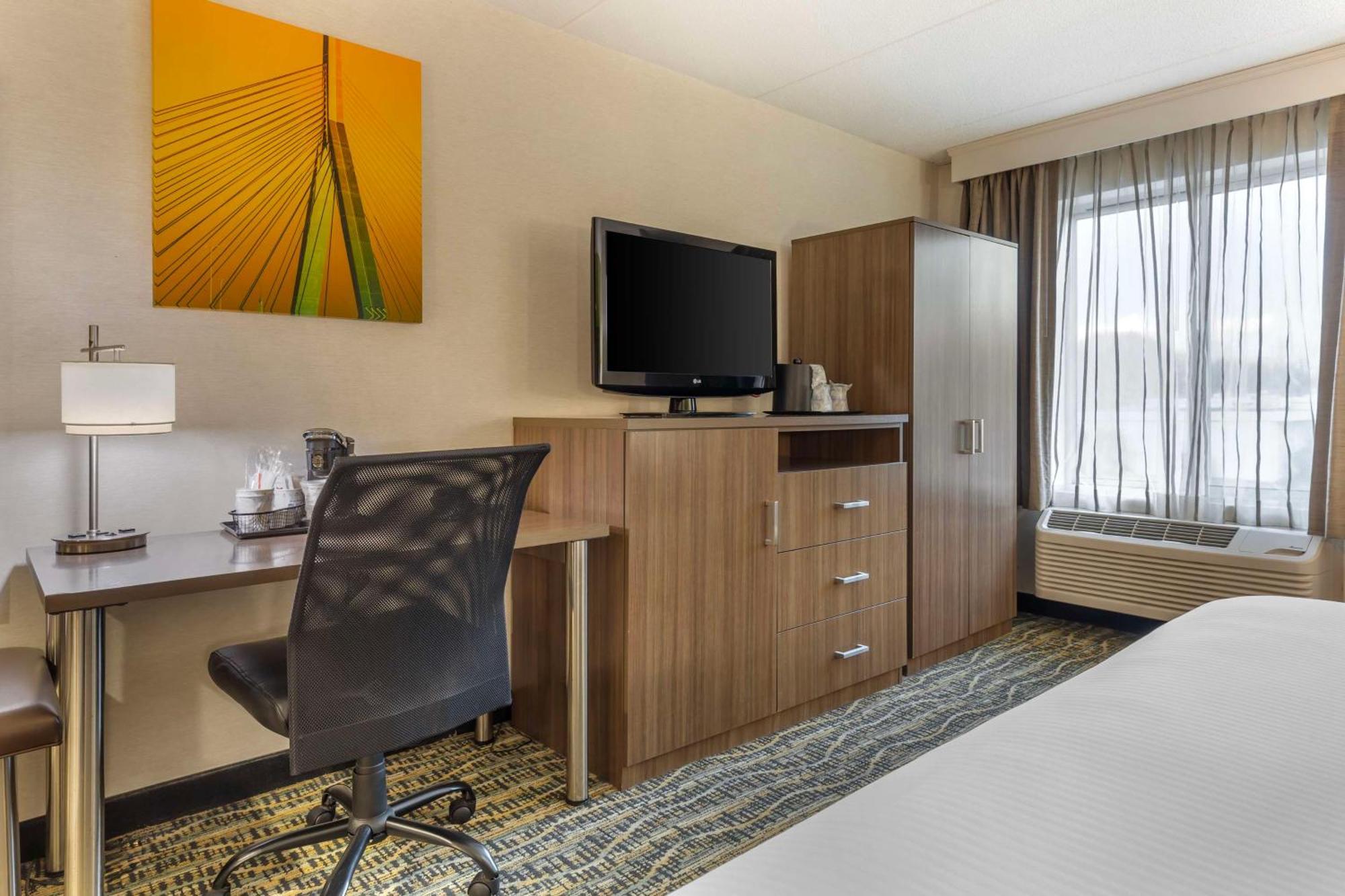 Best Western Plus New Englander Woburn Exteriér fotografie